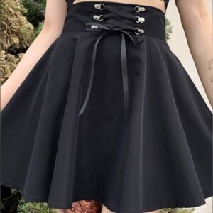 🖤 Goth Black Skirt NWOT
